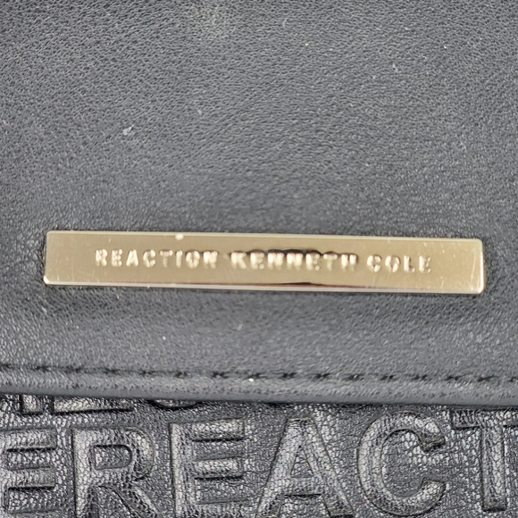 REACTION KENNETH COLE   Black Over Arching Flap Clutch Wallet. - Picture 3 of 11